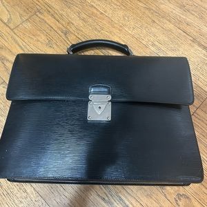 Louis Vuitton Robusto briefcase in Black EPI leather